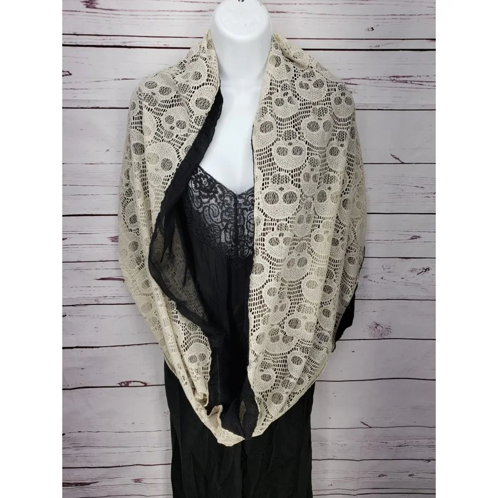 Charlotte Russe Skull Black cream lace infinity‎ scarf